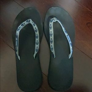 Reef sandals / flip flops